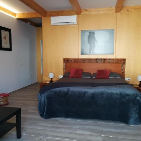 Hotel Rural Cal Ruget Vilobi Del Penedes エクステリア 写真