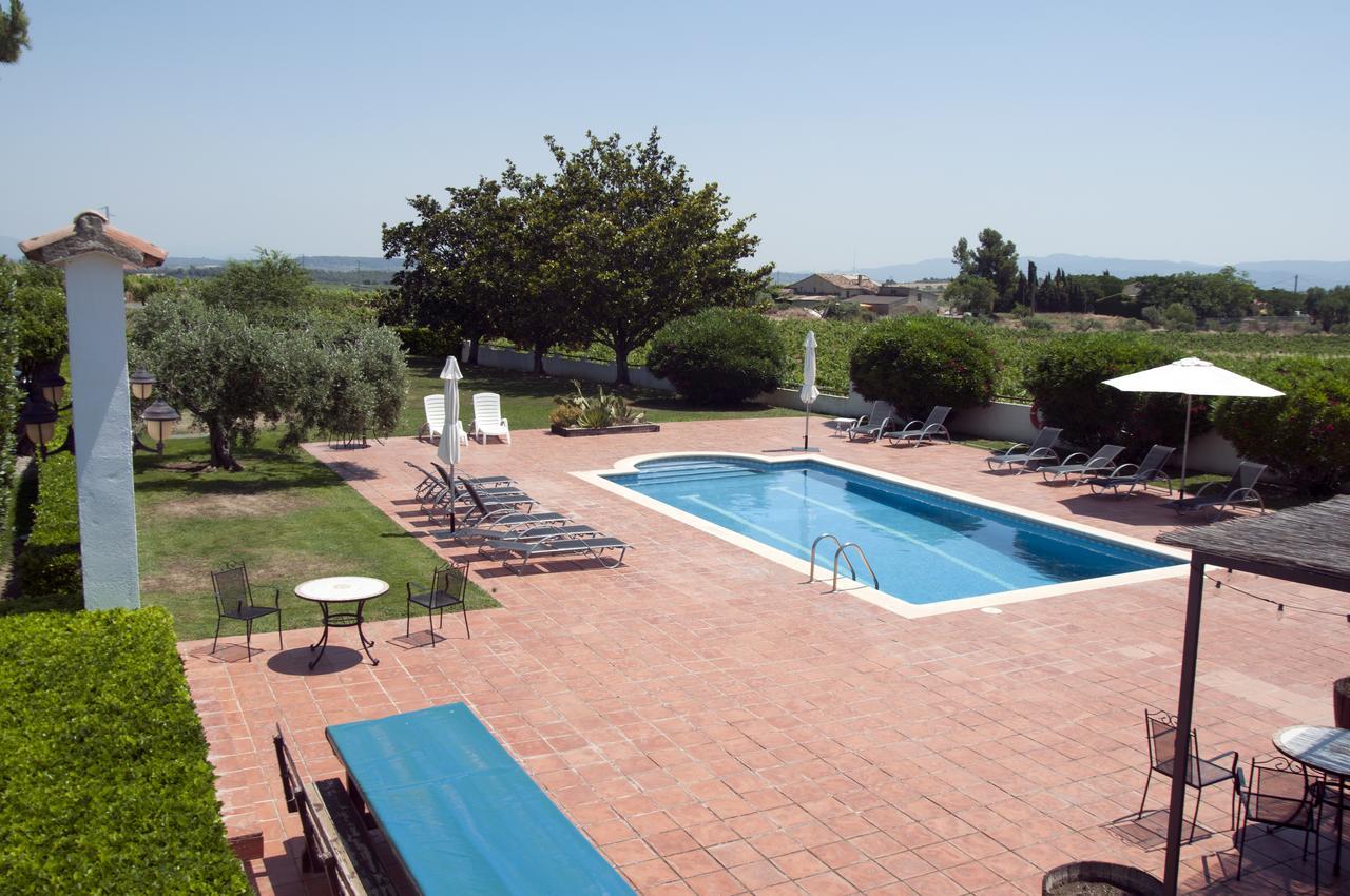 Hotel Rural Cal Ruget Vilobi Del Penedes エクステリア 写真