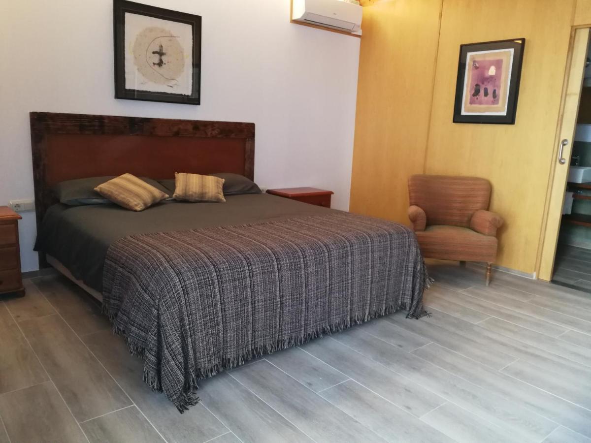 Hotel Rural Cal Ruget Vilobi Del Penedes エクステリア 写真