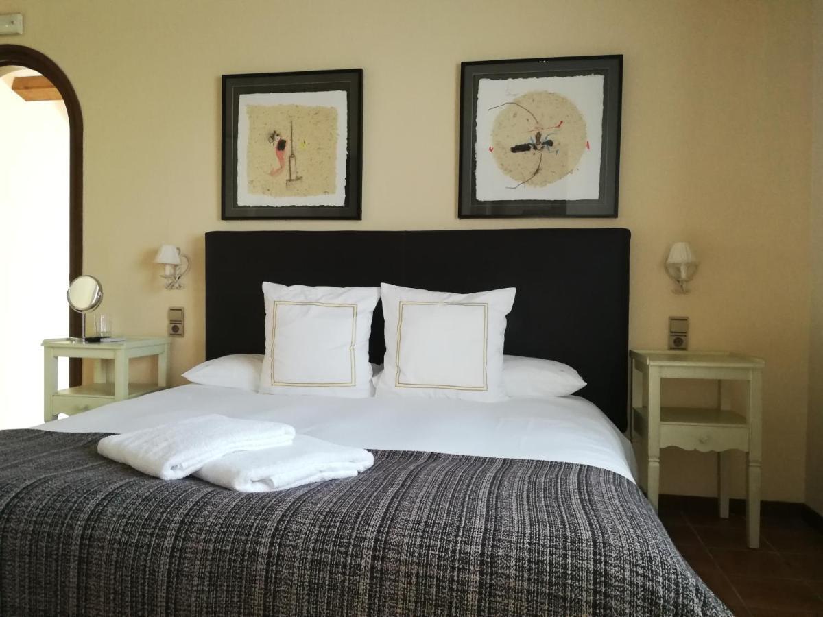 Hotel Rural Cal Ruget Vilobi Del Penedes エクステリア 写真