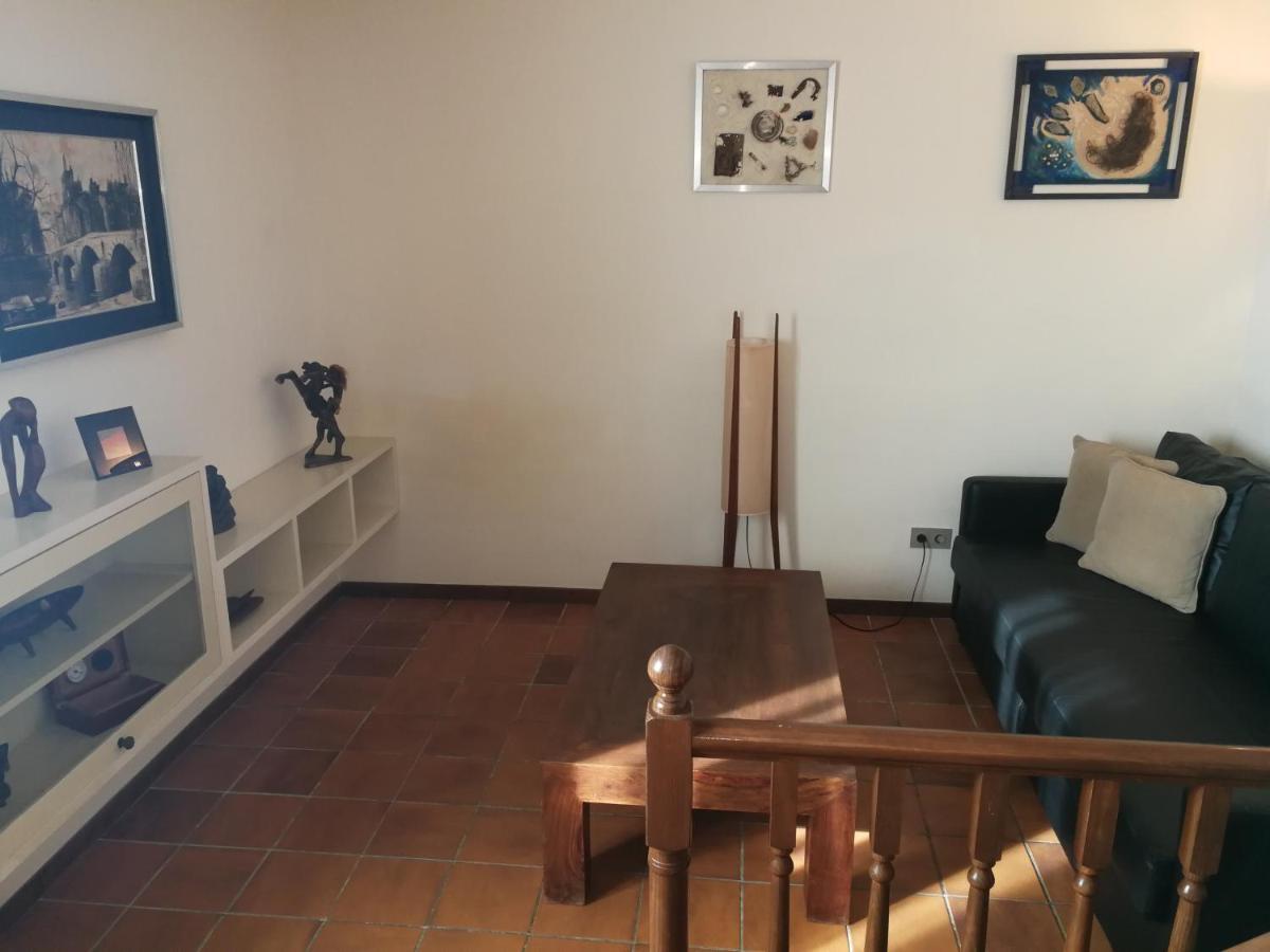Hotel Rural Cal Ruget Vilobi Del Penedes エクステリア 写真